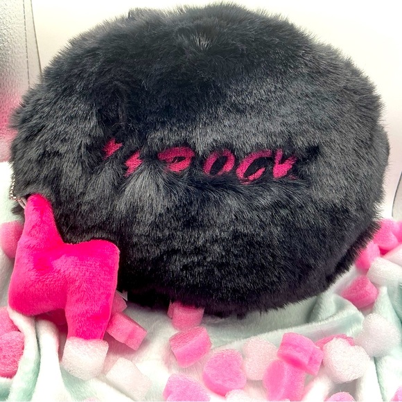 🎀 Nommi x TOP TOY: Collecting Cutie Bags - Rock & Roll Bear Blind Box - Picture 2 of 3